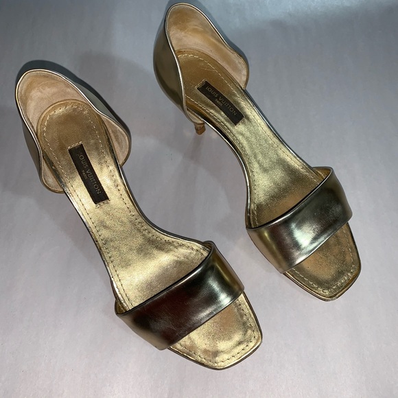 authentic LOUIS VUITTON size 35.5 metallic sandals - Picture 5 of 15